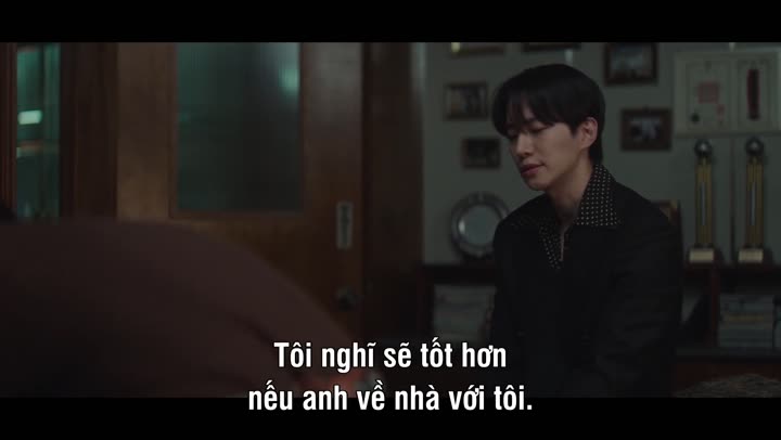 Tập 6 phim Gia Đình Bão Tố
