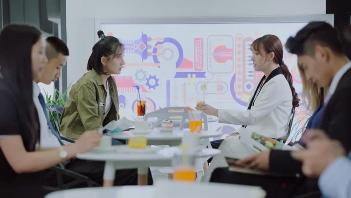 Hình ảnh tập 13 Chẳng Thể Kiểm Soát Con Tim