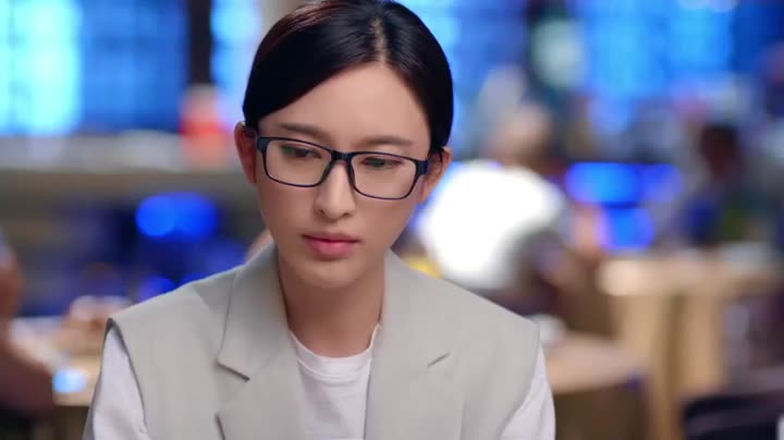 Tập 15 phim Bà Mai Lắm Lời
