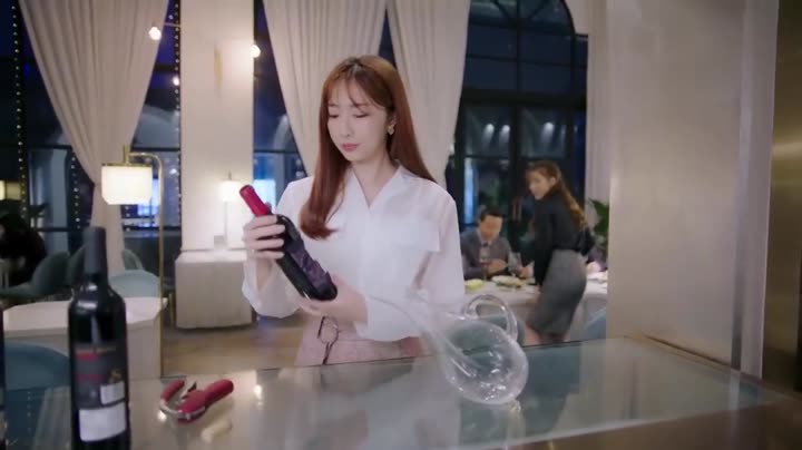 Tập 38 phim Hoa Hồng Thời Gian Trong Gió