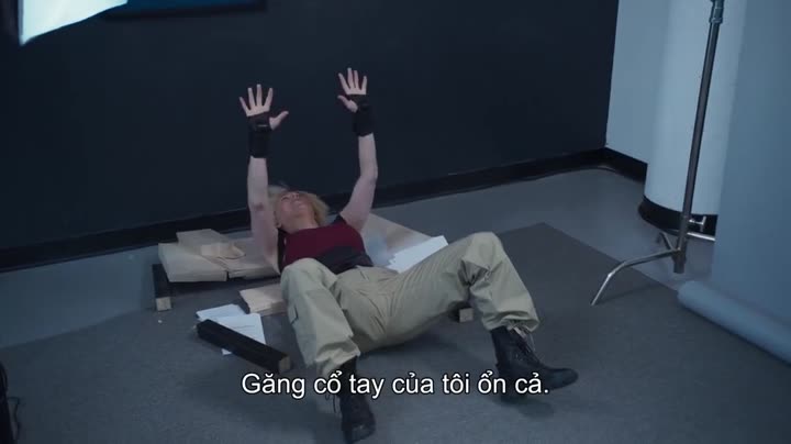 Hình ảnh tập 2 Iliza Shlesinger: Hài kịch ngắn