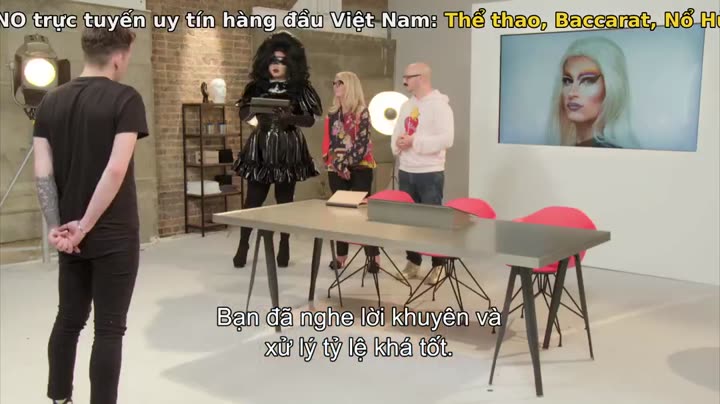 Hình ảnh tập 5 Phù thủy trang điểm