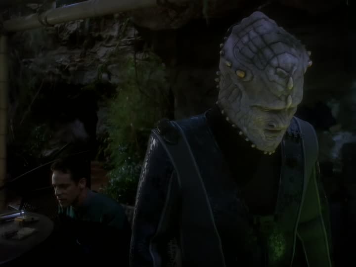 Hình ảnh tập 4 Star Trek: Deep Space Nine (Phần 4)